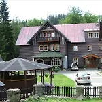 Hotel Tri Ruze Szpindlerowy Młyn