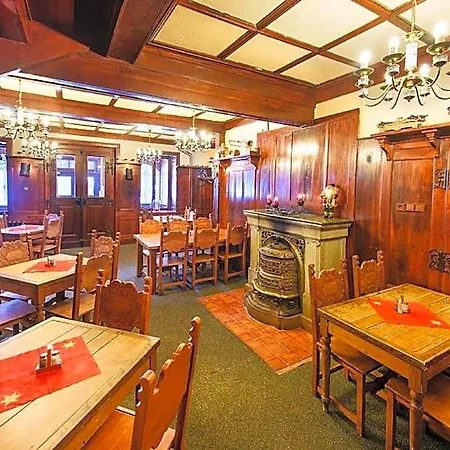 Hotel Tři Růže 3*