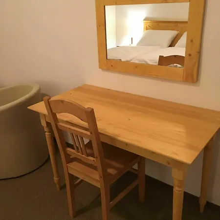 Tri Ruze Hotel Spindleruv Mlyn