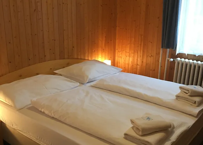 Hotel Tri Ruze 3*